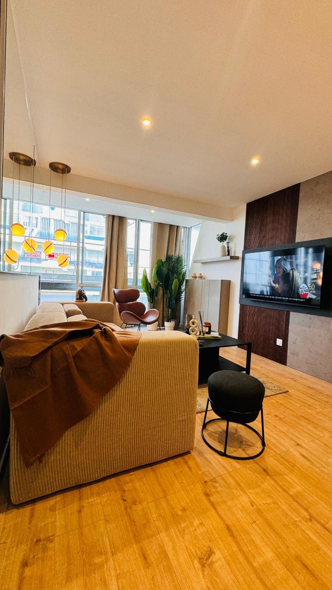 Appartement 50M De La Plage Et Toutes Commodites, Plein Centre Ville Et Silencieux ลา กร็องเดอ-ม็อต ภายนอก รูปภาพ