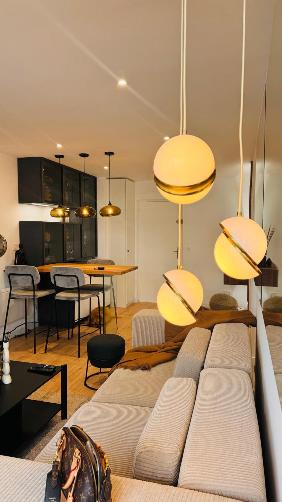 Appartement 50M De La Plage Et Toutes Commodites, Plein Centre Ville Et Silencieux ลา กร็องเดอ-ม็อต ภายนอก รูปภาพ