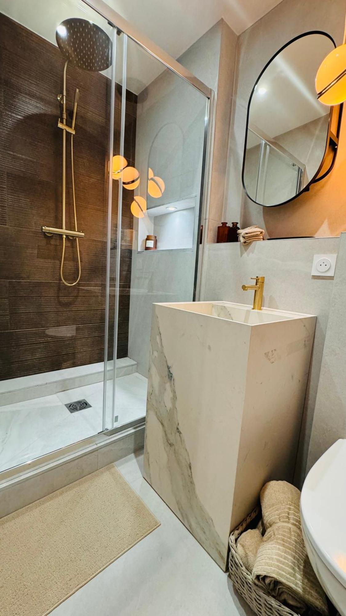 Appartement 50M De La Plage Et Toutes Commodites, Plein Centre Ville Et Silencieux ลา กร็องเดอ-ม็อต ภายนอก รูปภาพ